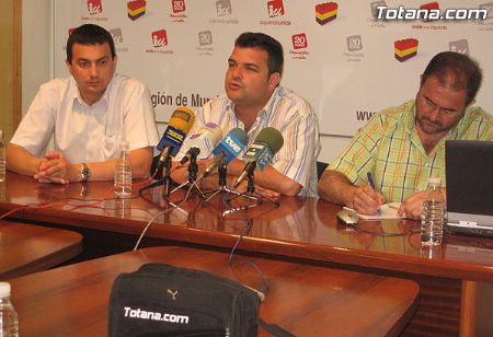 foto noticia: AVATAR INTERNET DESARROLLA LA NUEVA P�GINA WEB DE IU EN LA REGI�N DE MURCIA